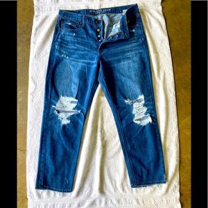 AE Vintage High Rise jeans